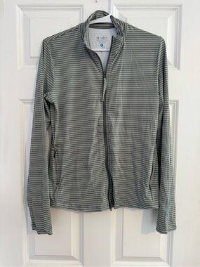 Carve Designs Lake Sunshirt, Small, Sage w/ White Stripes, SPF 50+, Pockets